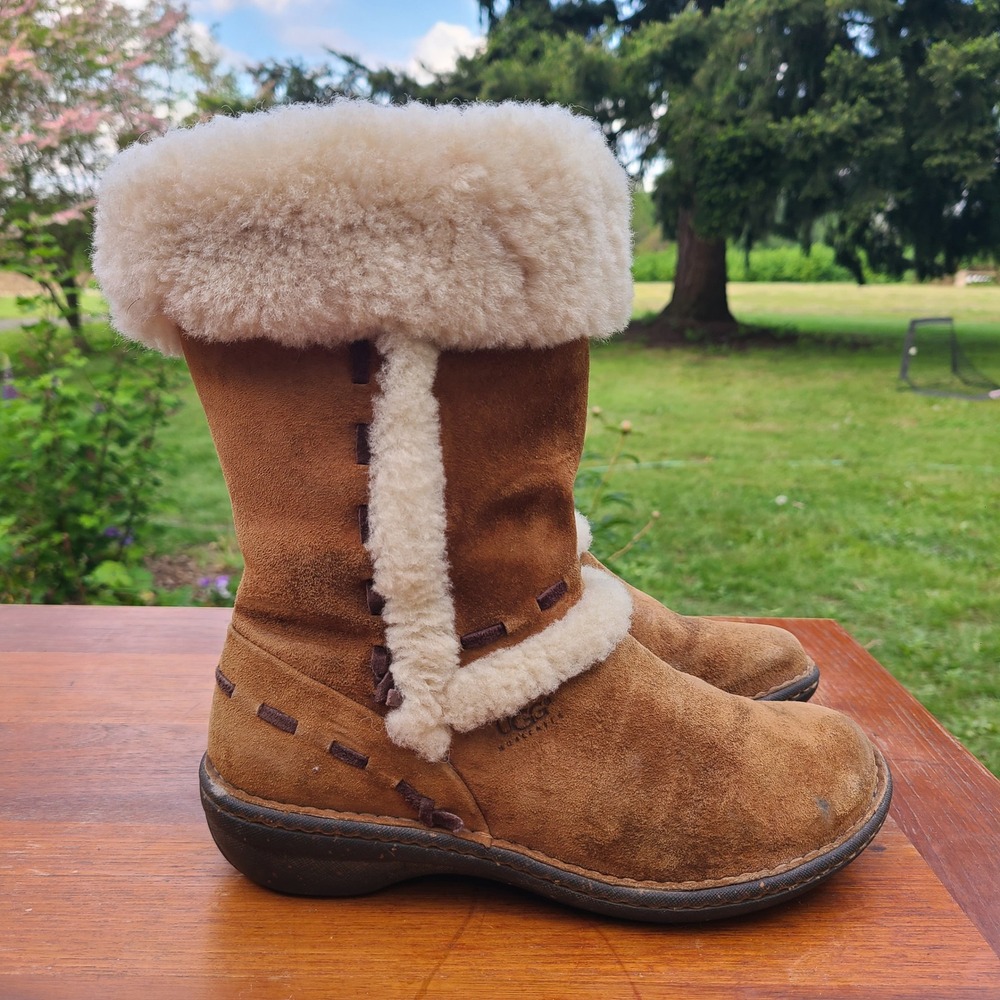 UGG Elijo US 7 Brown Suede Shearling Wool Warm Cozy Winter Boots Preppy Classic